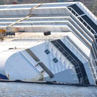 giglio-costa-concordia-5-